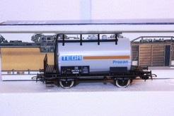 Model cisternového nákladního vagonu TEGA HO