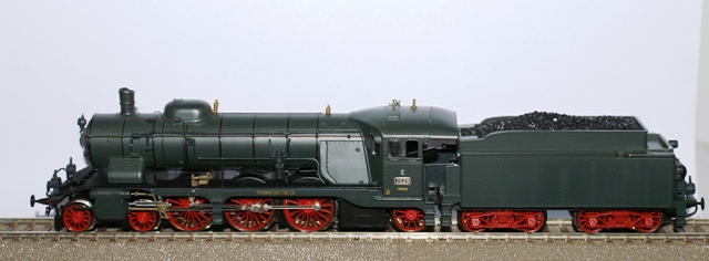 Roco 43259 parní lokomotivy K. W. St. E. Württemberg (HO)