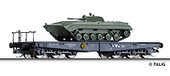 Plošinový vůz Sammp 705 ložený tankem BMP 1A1 DR
