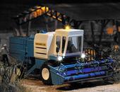 Kombajn s osvětlením