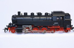 Parní lokomotiva BR DR vláčky TT