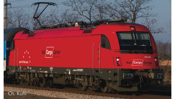 Elektrická lokomotiva 1216 228 Rail Cargo Carrier ÖBB