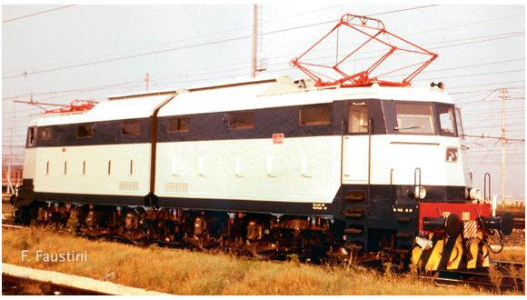 Elektrická lokomotiva E636 080 - digitál.