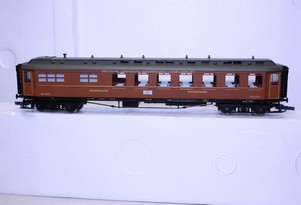 Model rychlíkového vagónu Mitropa původní cena 1690 Kč