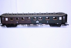 Model rychlíkového vagónu Mitropa původní cena 1690 Kč