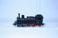 Model parní lokomotivy BR 89 DR modely PIKO