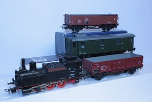 Nákladní set s lokomotivou BR 89 ČSD HO