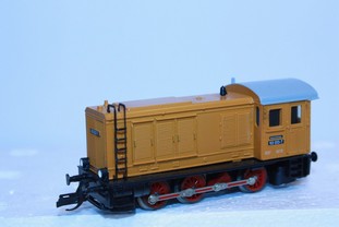 Model dieselové lokomotivy 103 DR