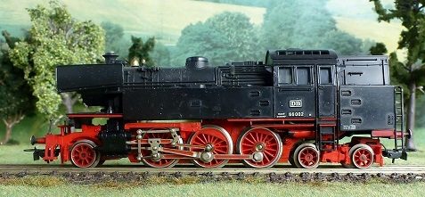 PIKO - Parní lokomotiva BR 66 002 DB - HO