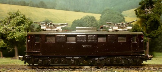Piko - Elektrická lokomotiva E 46 - HO