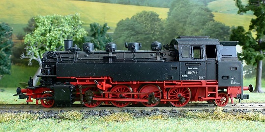Gutzold - Parní lokomotiva BR 86 DR -HO