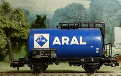 Marklin - Cisternový vůz Aral - HO