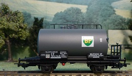 Nové Piko - cisternový vůz BP - HO
