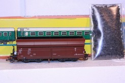 Model 4-osého vagonu WAP DR s uhlím vláčky (TT)