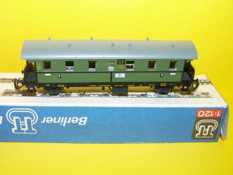 Model osobního vagonu DRG (TT)