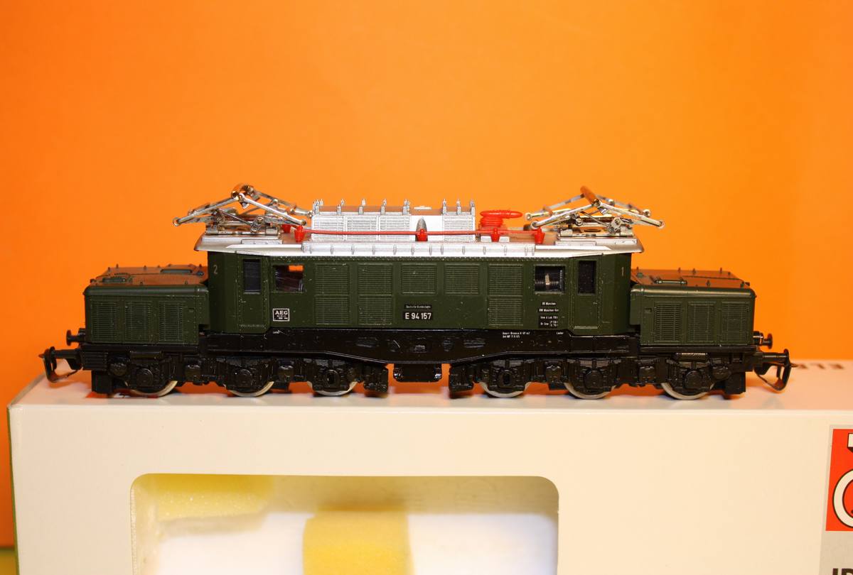 Model elektrické lokomotivy E94 