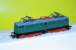 Model elektrické lokomotivy E42 /TT/