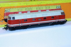 Model dieselové lokomotivy V180 160 jiné číslo-DR /TT/