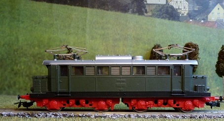 H0 Elektrická lokomotiva