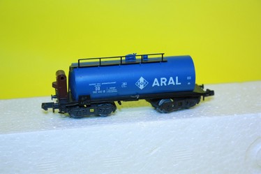 Cisternový 4-osý vagon ARAL- vitrínový model (N)