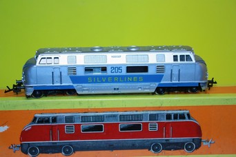 Vitrínový model lokomotivy Silverlines (TT)