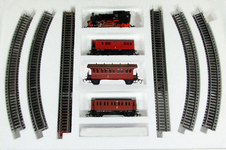 Zcela nový osobní set s parní lokomotivou BR 92+3 vagóny + koleje