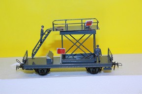 Plošinový opravárenský kovový vagón DR původní obal (HO)