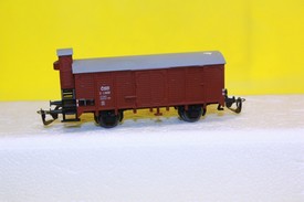 Uzavřený nákladní vagón  s budkou ČSD TT