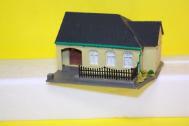 Sestavený model domku /TT/