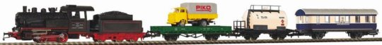 97923 PIKO - Nákladní vlak s tendrovou parní lokomotivou, 3 x nákl. vůz, 12 x oblouk. kolej, 2 x rov
