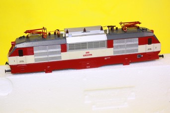 Náhradní karoserie  na  lokomotivu ES499 001 ČSD (HO)