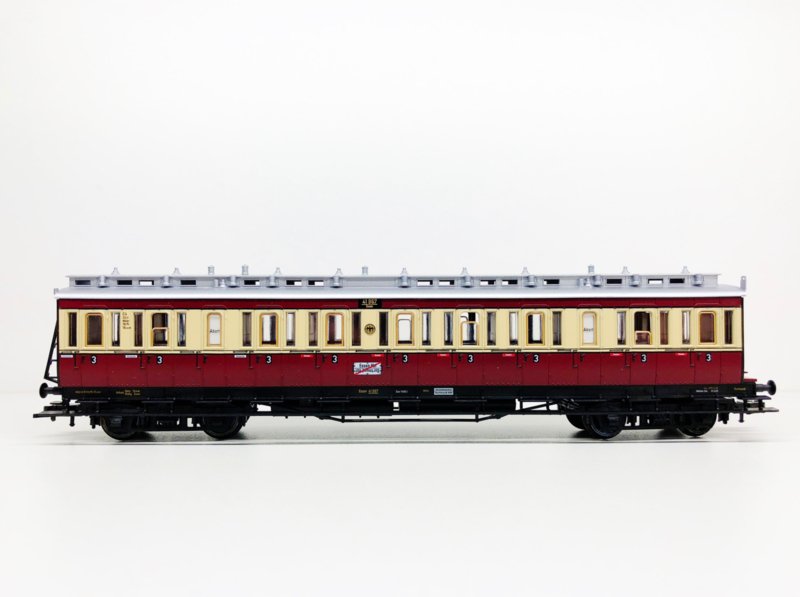 Rychlíkový vůz DRG Fleischmann 5875 (HO)