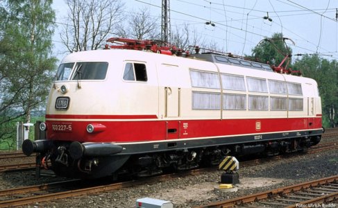 51687 PIKO - Elektrická lokomotiva BR 103, DCC se zvukem