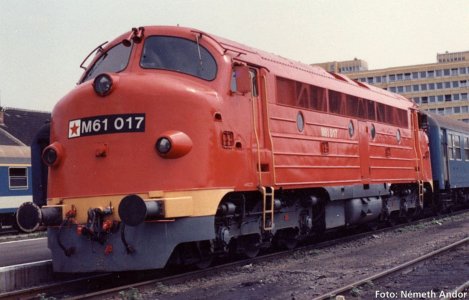 52480 PIKO - Dieselová lokomotiva M61