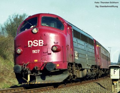 52484 PIKO - Dieselová lokomotiva My 1100, DCC se zvukem