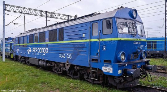 52868 PIKO - Dieselová lokomotiva SU46