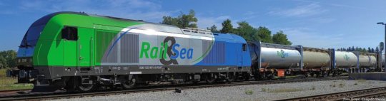 57996 PIKO - Dieselová lokomotiva Herkules BR 223 "Rail & Sea"