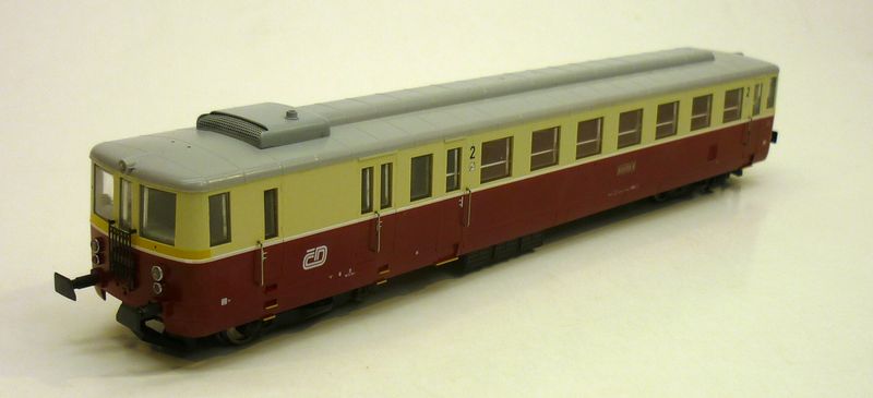 Mtb Model motorového vozu řady 830 (ex M262.1) HO