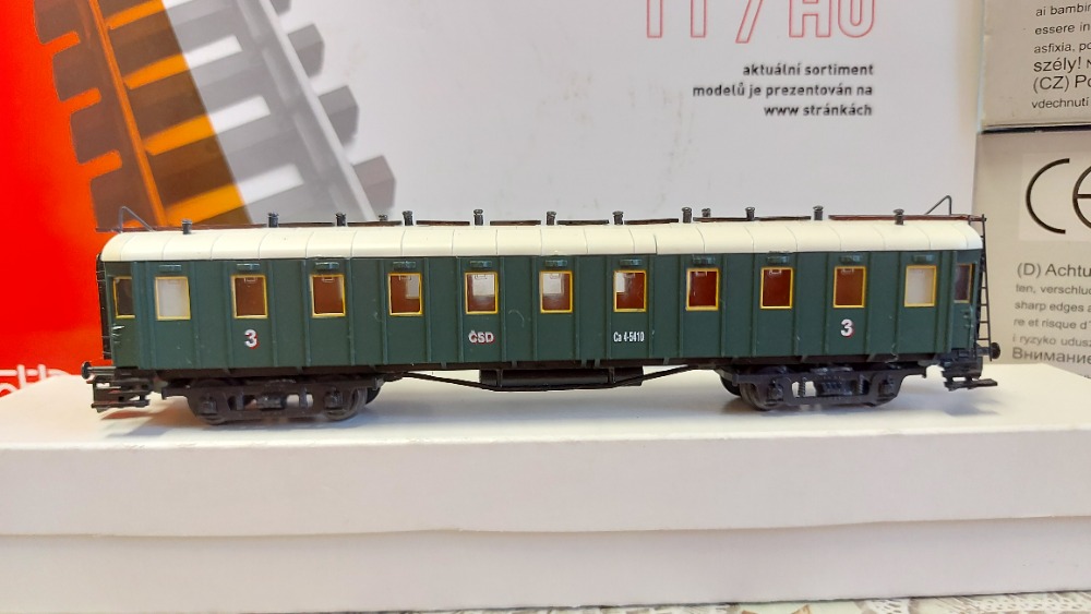 Osobní vagon 4 osý limit edice ES Pečky ČSD TT