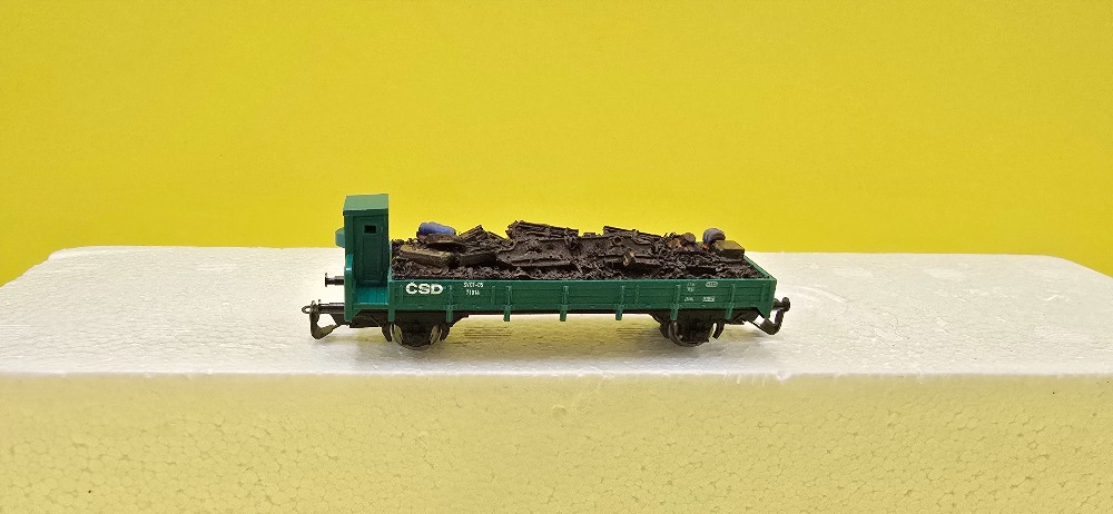 Limitovaný 2 osý vagon šrot Tillig ČSD (TT)