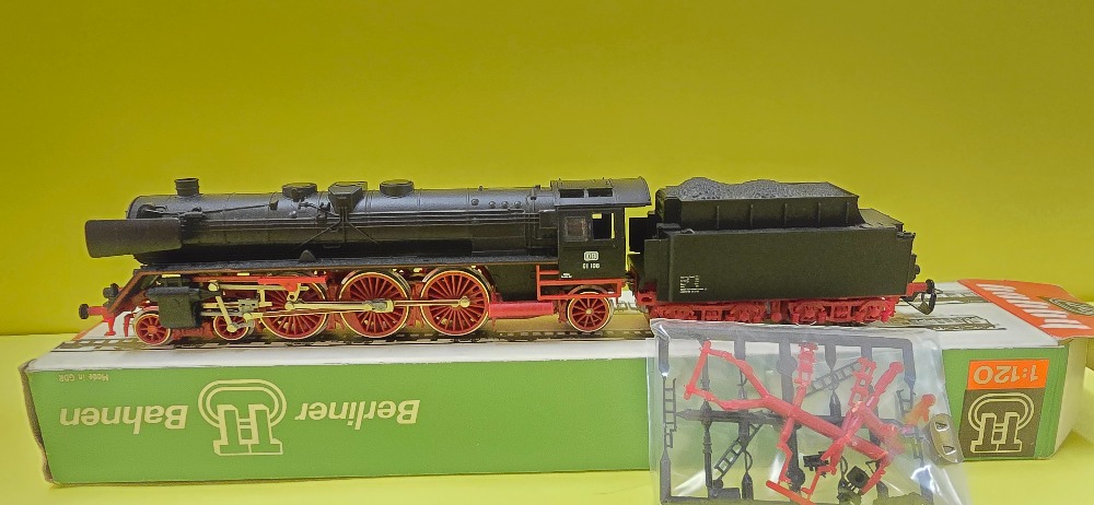 Parní lokomotiva drah DB 01 (TT)