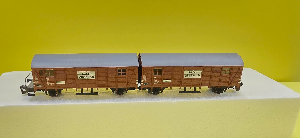 Dvojitý nákladní vagon Tillig TT