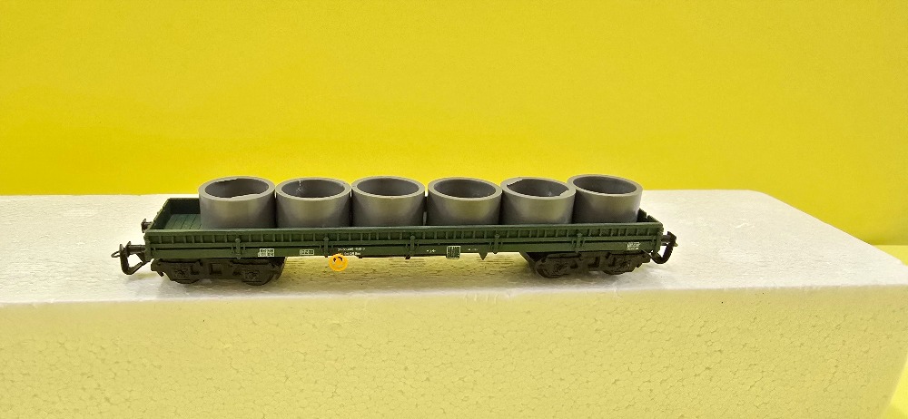 Nákladní vagón 4 osý se skružemi TT