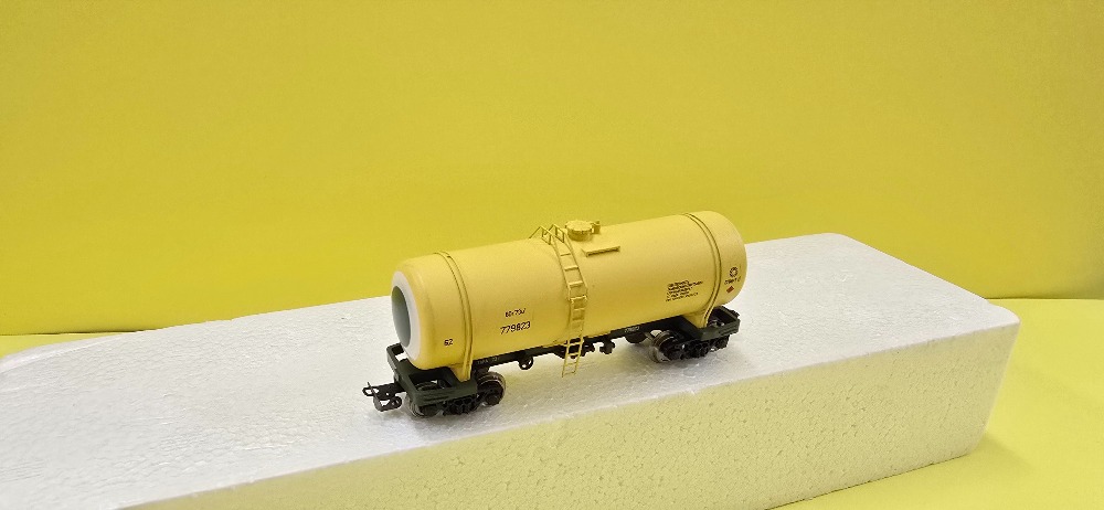 Cisternový nákladní vůz TT