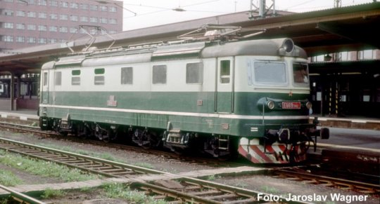 21024 PIKO - Elektrická lokomotiva řady E 669.1