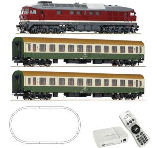 5110015 Roco - Digitální startset s dieselovou lokomotivou BR132 a dvěma rychlíkovými vozy, ovál kol