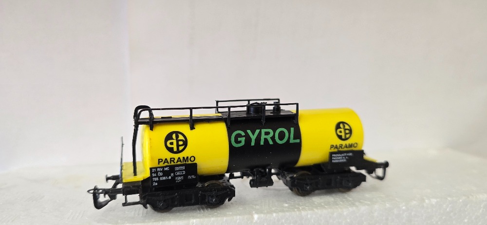 Cisterna Gyrol limit edice Čstrain-Tillig (TT)