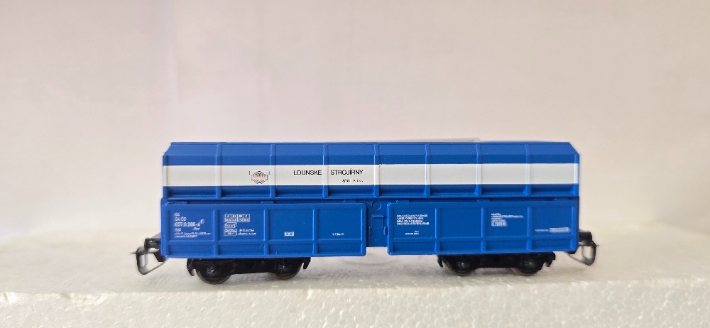 Vagon Lounské strojírny výrobce Tillig TT