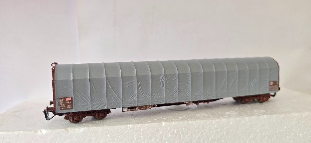 Plošinový 4 osý vagon DB